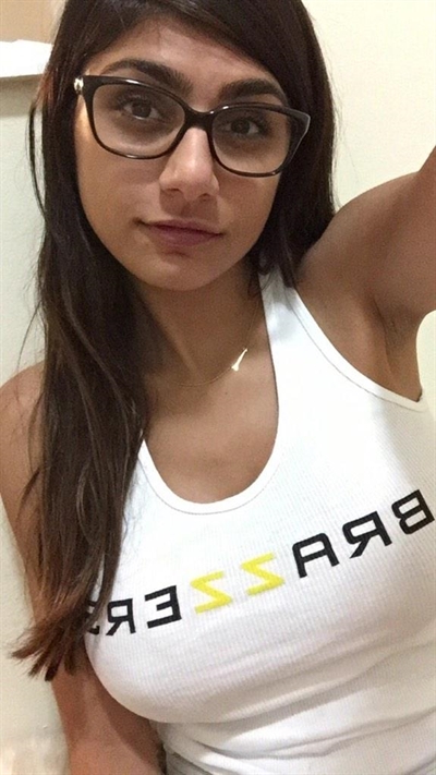 鲁夫 陈  av女优姓名    mia khalifa   最想被餵食的一道菜     小笼